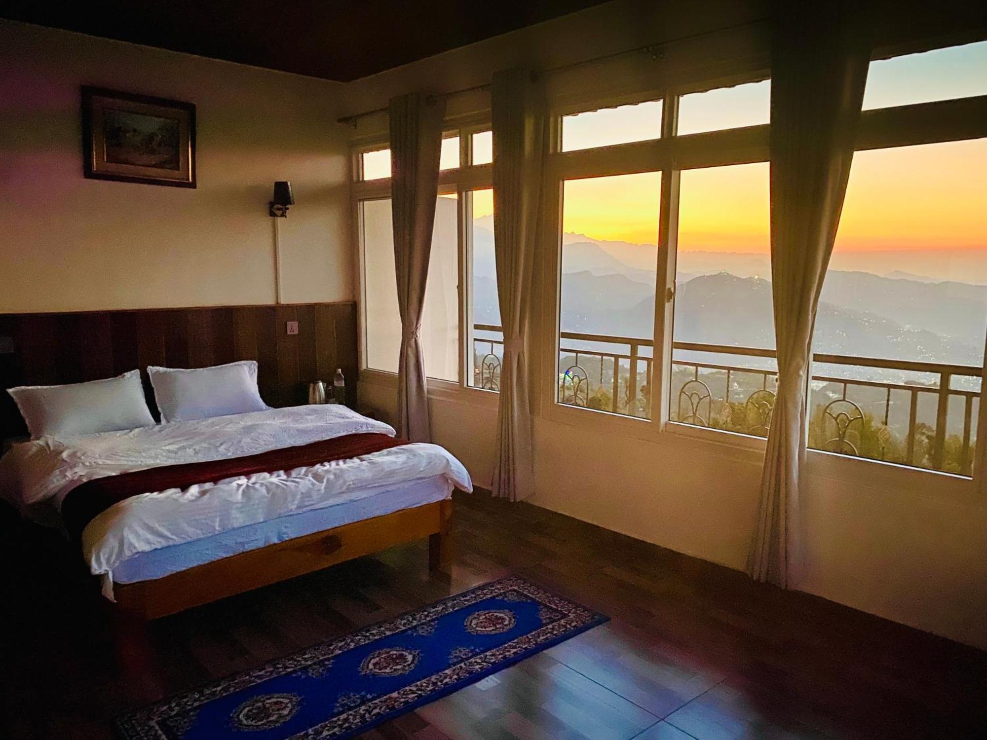 Panoramic View Guest House Sarangkot Pokhara Dış mekan fotoğraf